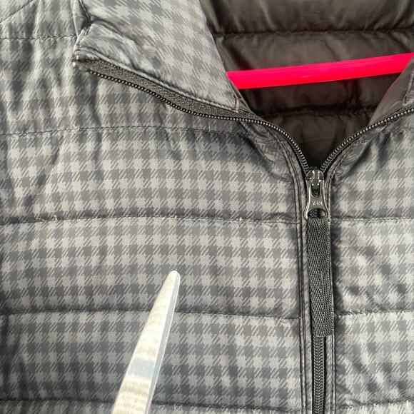 UNIQLO Puffer Jacket Size Small Check Lightweight Men's 90% Down Fill Gray/Black - Picture 4 of 16